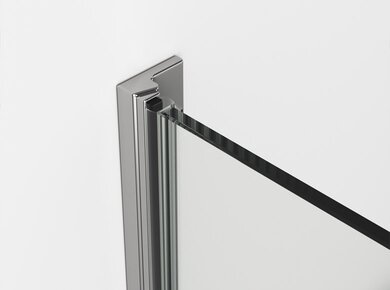 La fermeture magnétique en niche permet un réglage de 5 mm et garantie l’esthétisme d’un profilé compact La fermeture magnétique en niche permet un réglage de 5 mm et garantie l’esthétisme d’un profilé compact