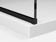 Profil aluminiowy chroniący dolną krawędź szkła